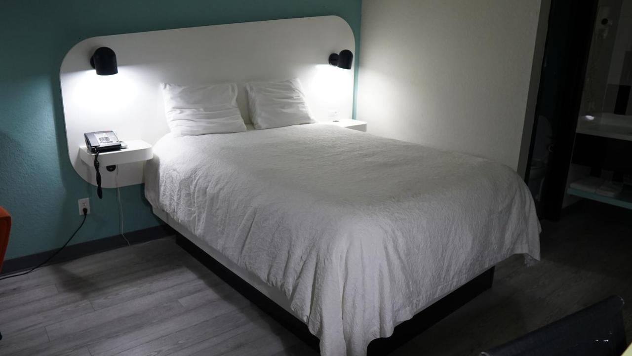 Hodler Inn Heavener Екстер'єр фото